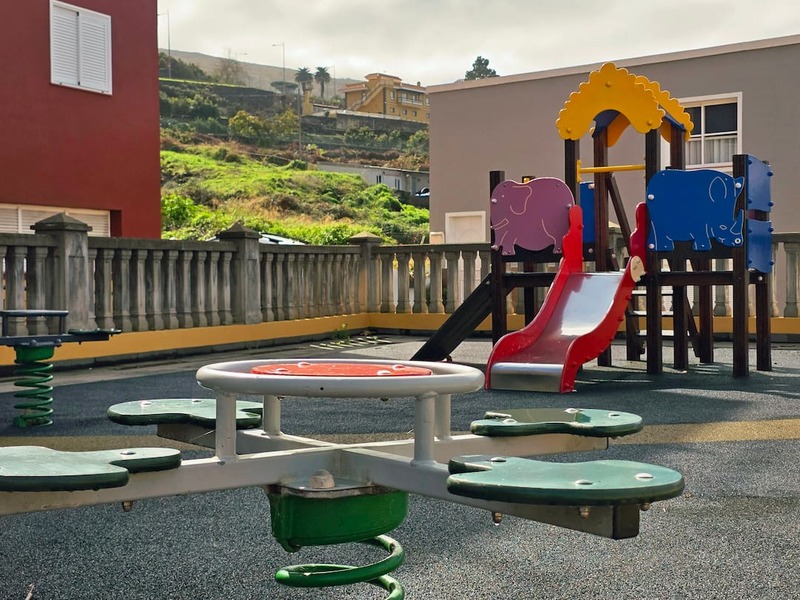 Parque infantil Plaza de Los Pinos